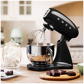 Миксер планетарный Smeg SMF03BLEU