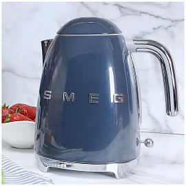 Электрический чайник Smeg KLF03NBEU темно-синий